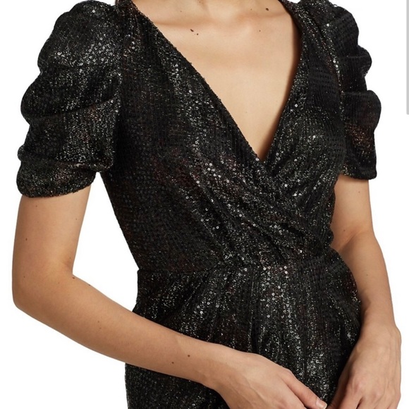 COPY - ML Monique Lhuillier - Printed Sequin Puff-Sleeve Gown - Picture 3 of 9